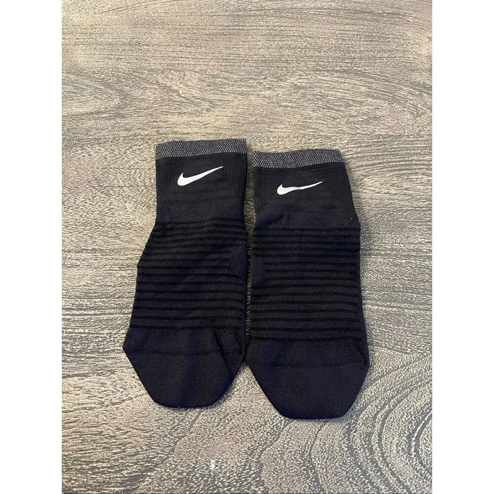 Nike Dri-FIT Running Socks – Black Low-Cut Performance Socks (1 Pair)